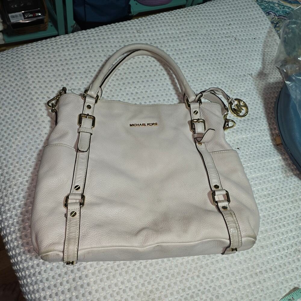 MICHAEL KORS XL 
BEDFORD SATCHEL BAG WITH CROSSBODY STRAP